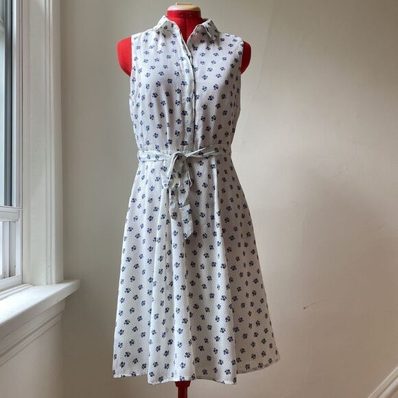 Banana Republic Fit & Flare Floral Dress - Picture 2 of 13